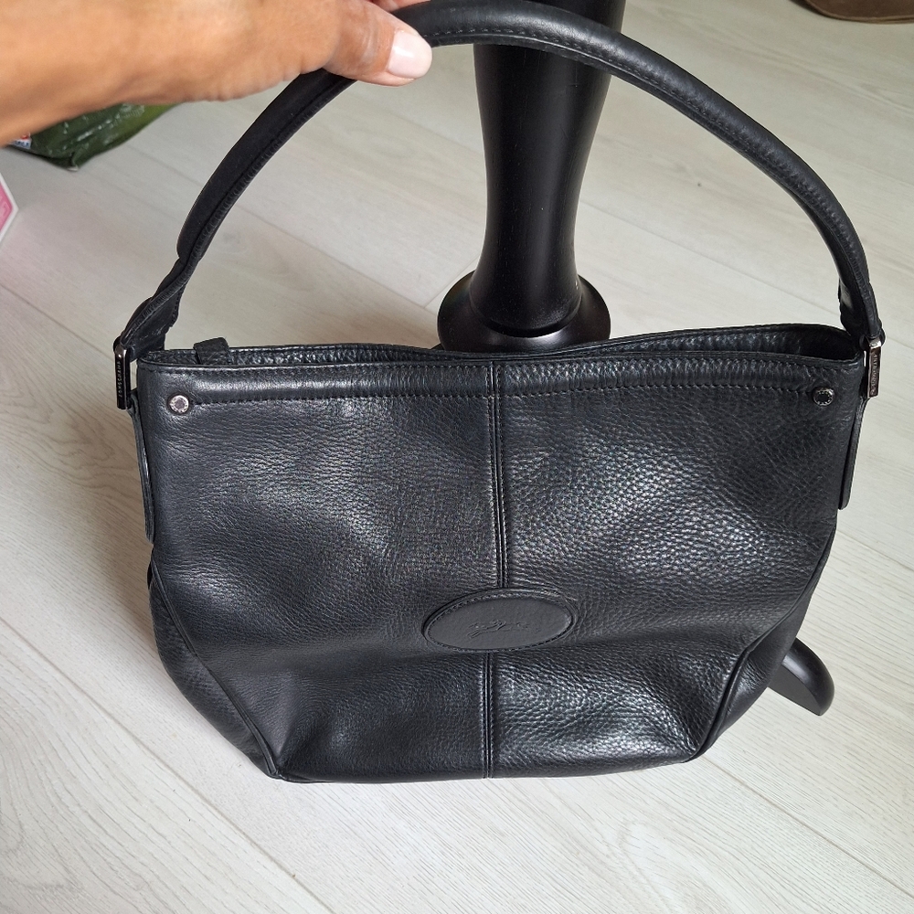 Longchamp Pebbled Black leather Bag.
